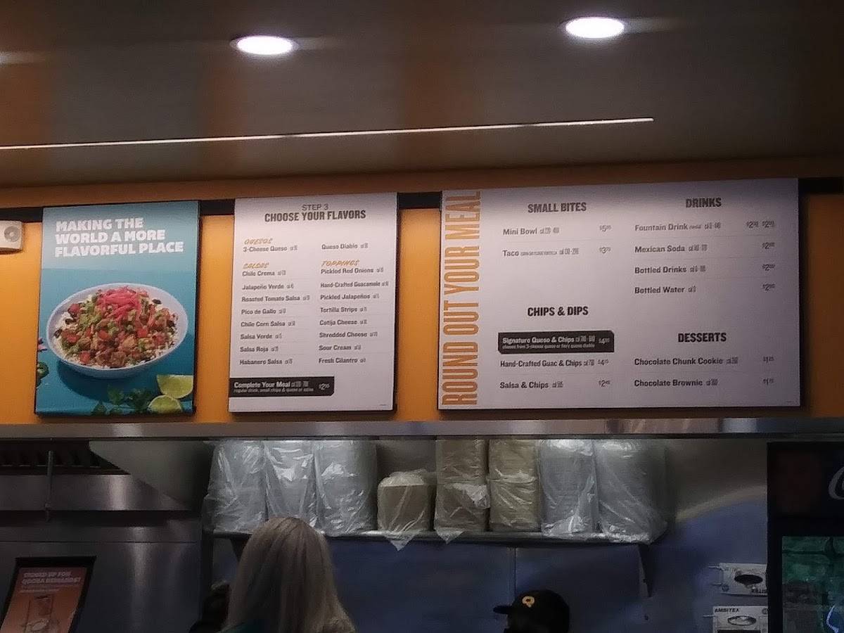 QDOBA Mexican Eats меню