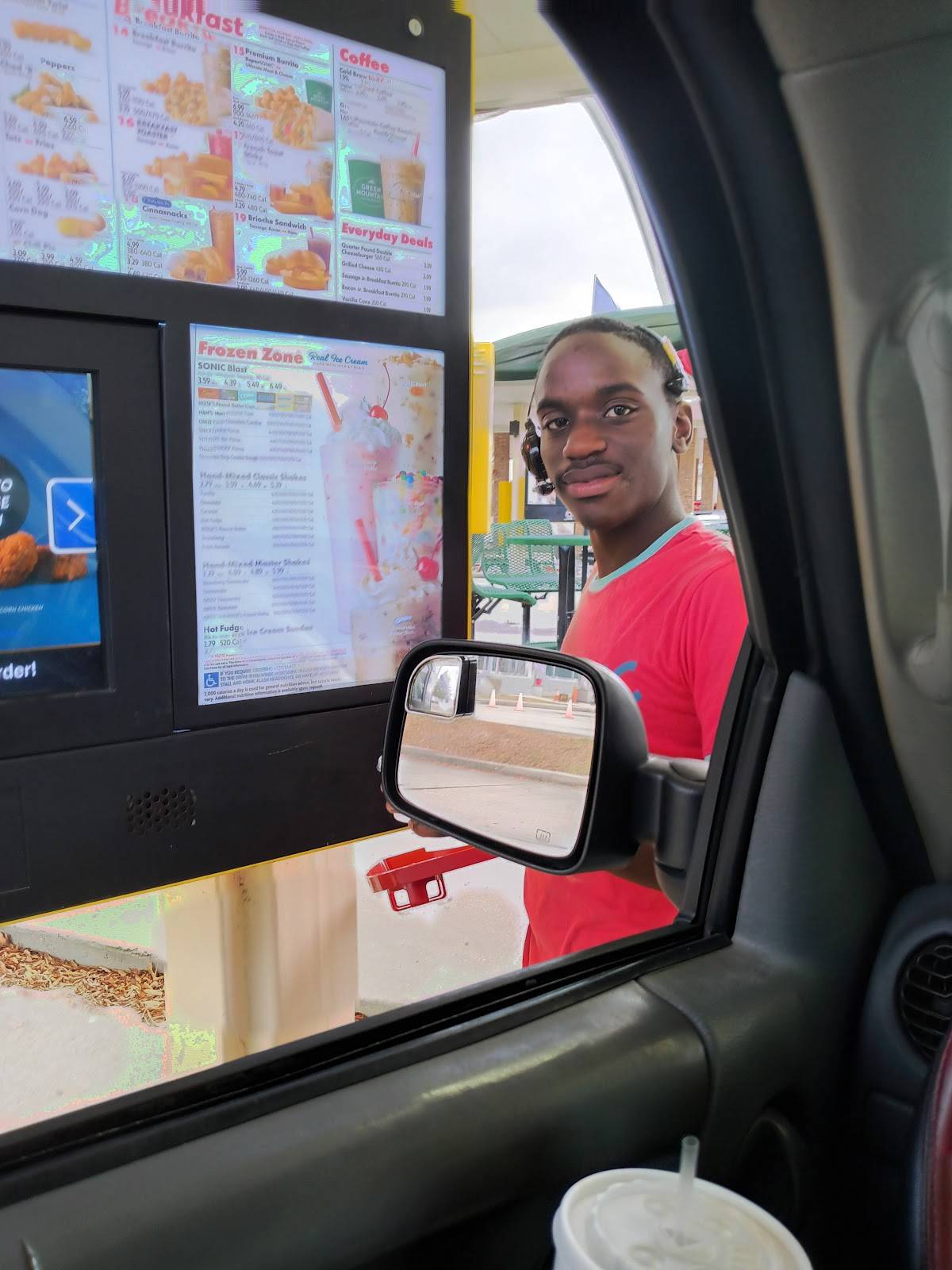 Sonic Drive-In меню