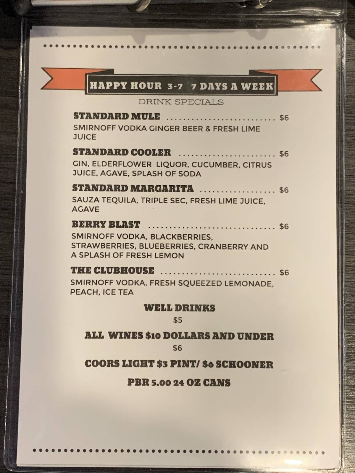 Standard Station Sports Bar & Grill меню