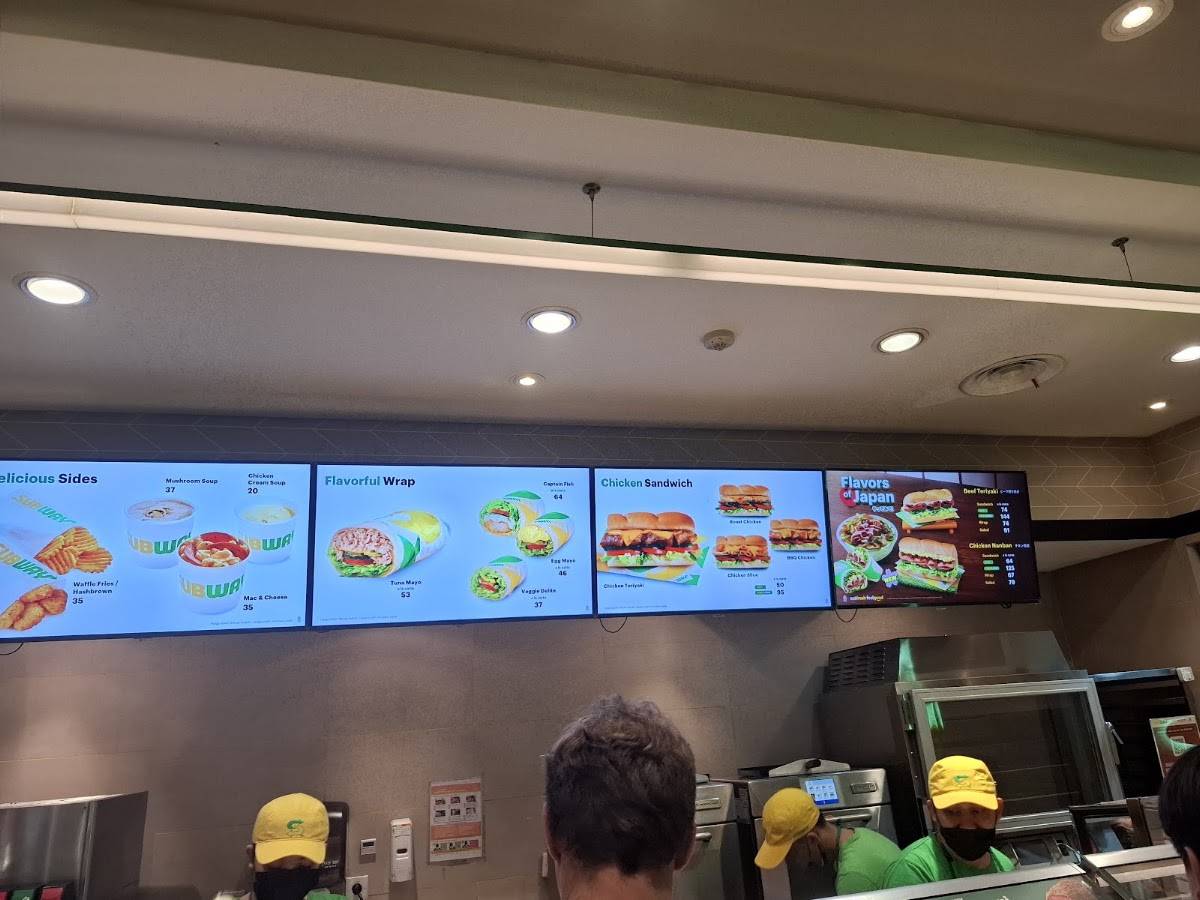 Subway - Terminal 2E меню