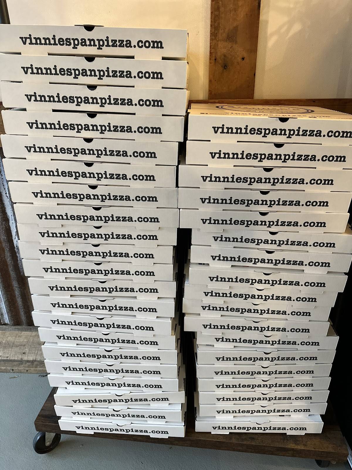 Vinnie's Pan Pizza меню