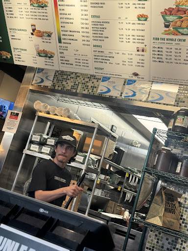Wingstop меню