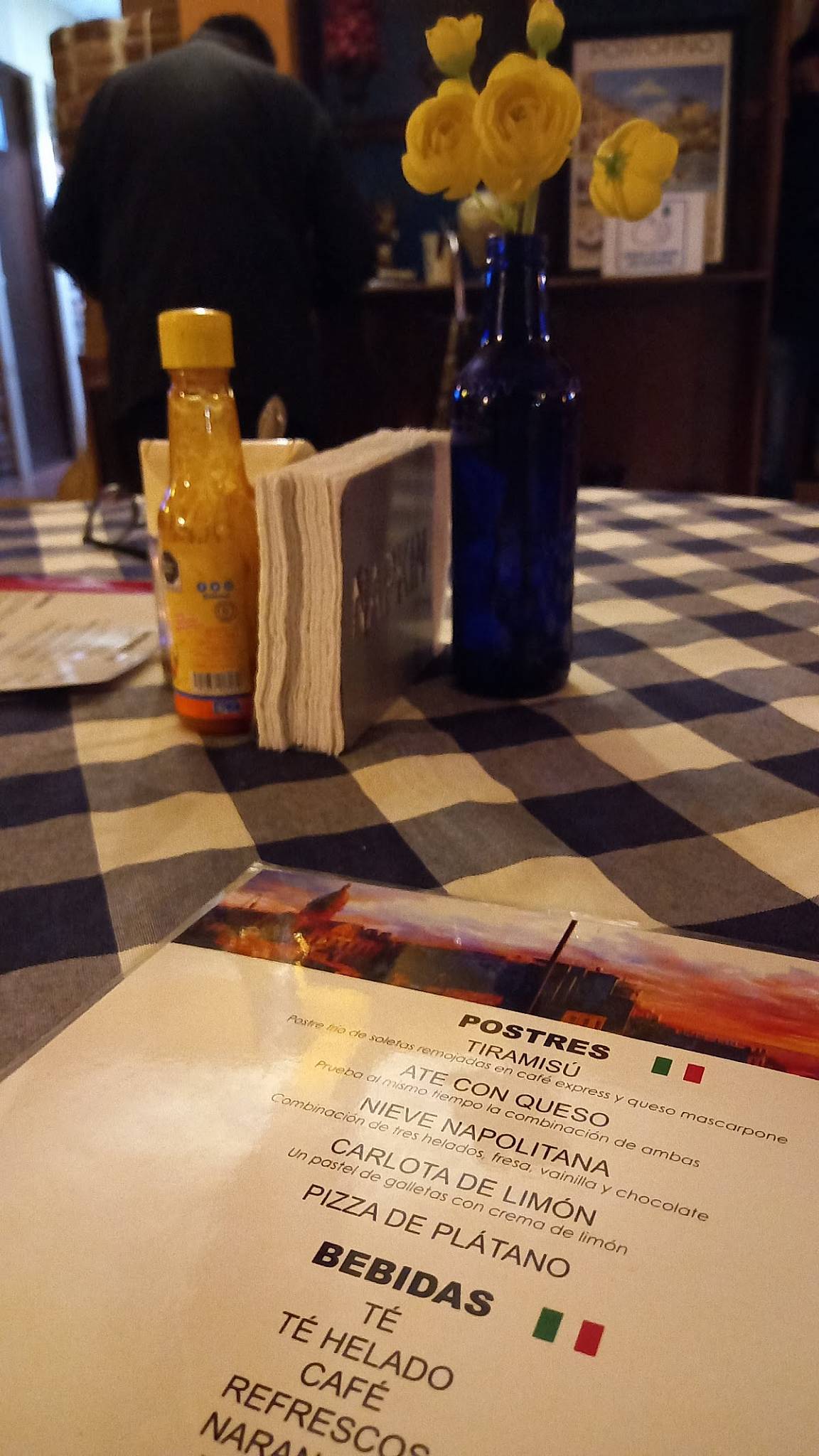 Pizzería Napoli меню
