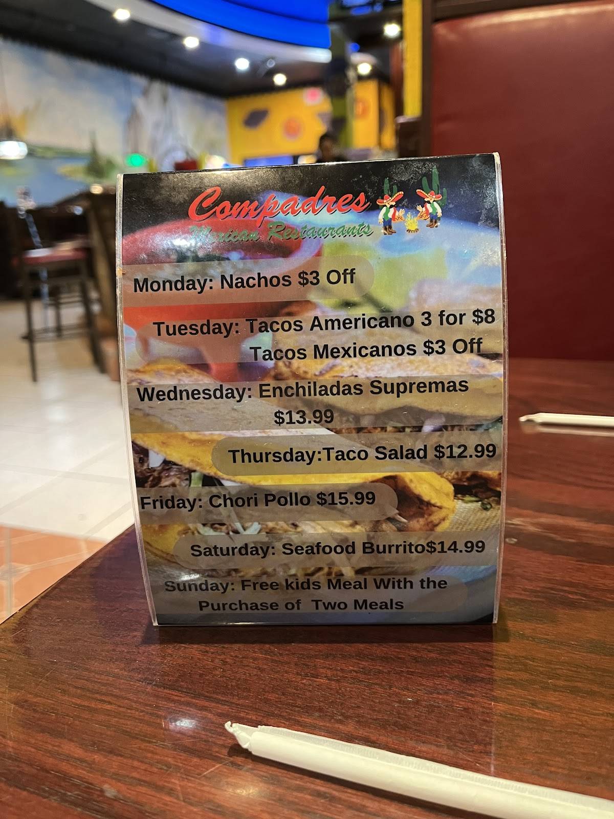Compadres Mexican Restaurant меню