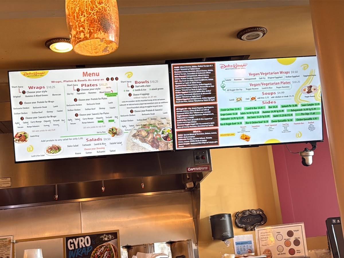 Dolce Wraps Mediterranean Grill меню