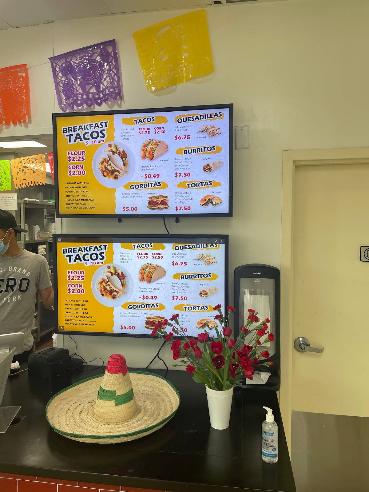 El Primo Kitchen меню