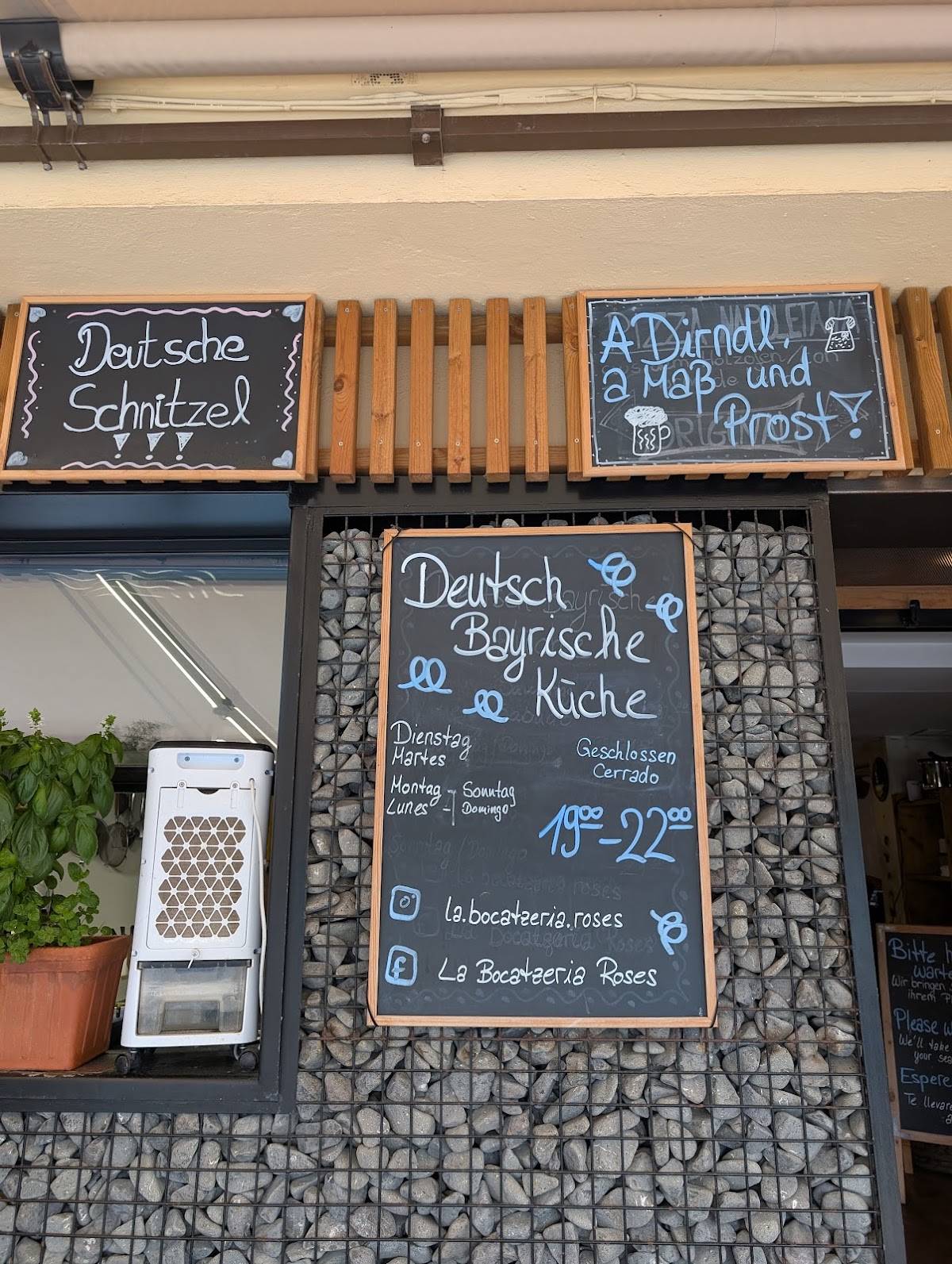 La Bocatzeria меню