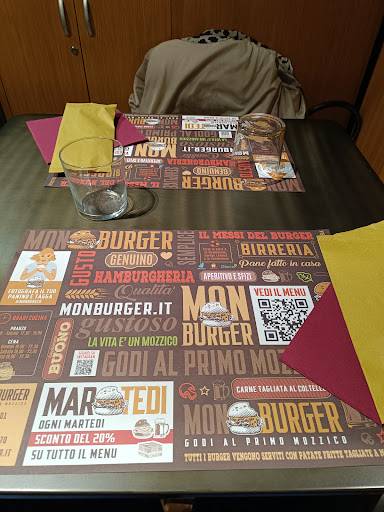 MonBurger Hamburgheria меню