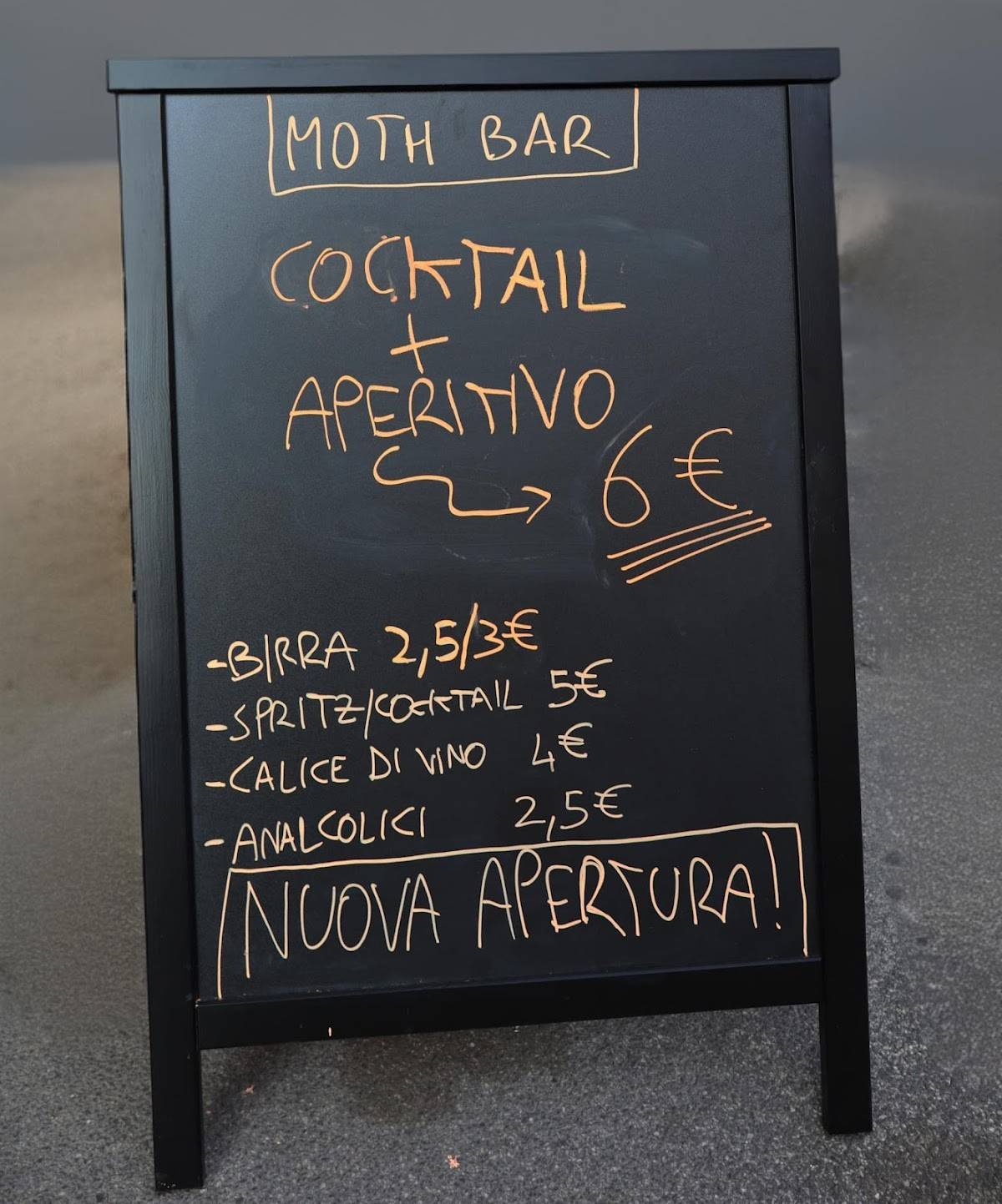 Moth Bar меню