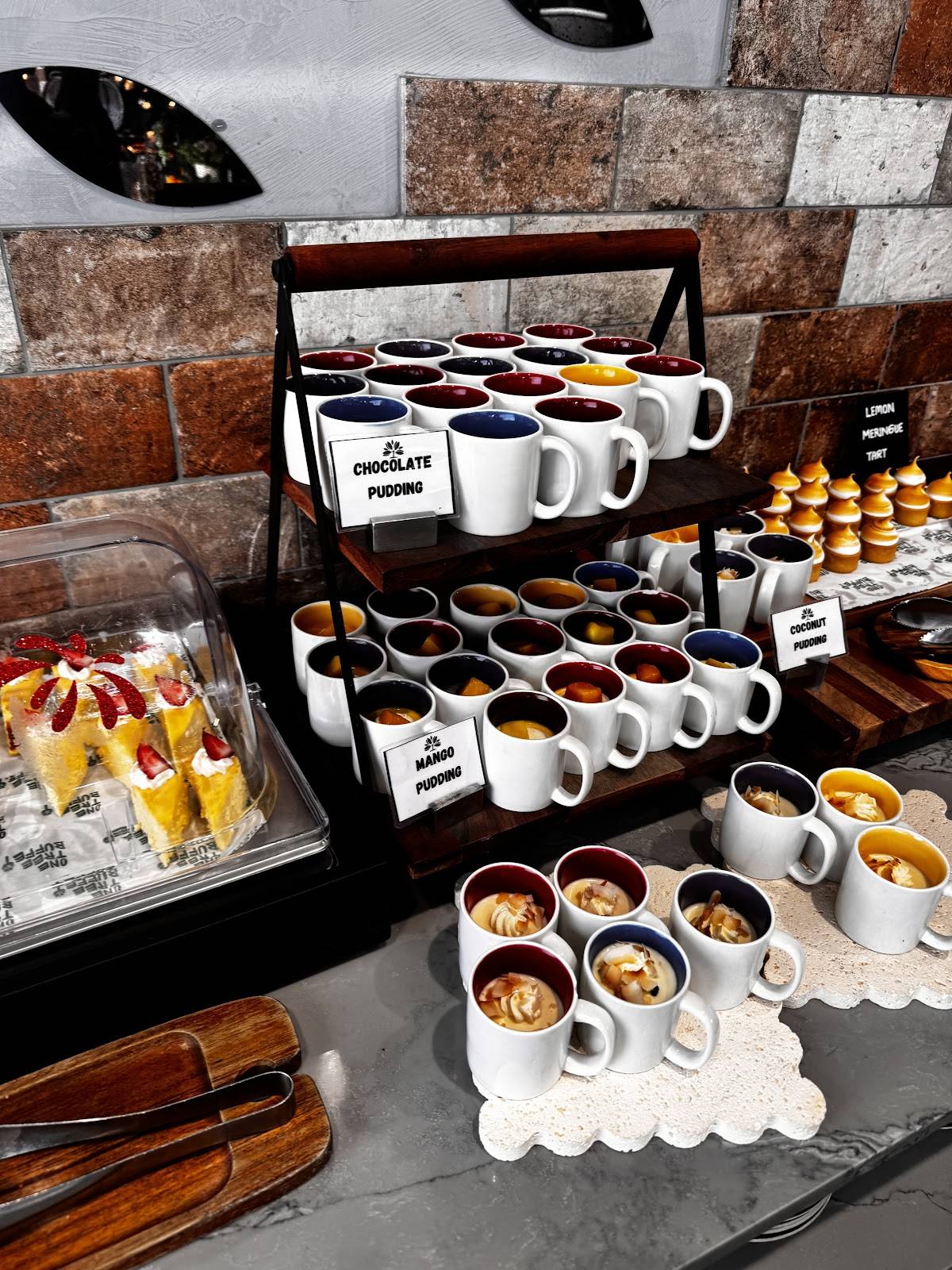 One Tree Buffet меню