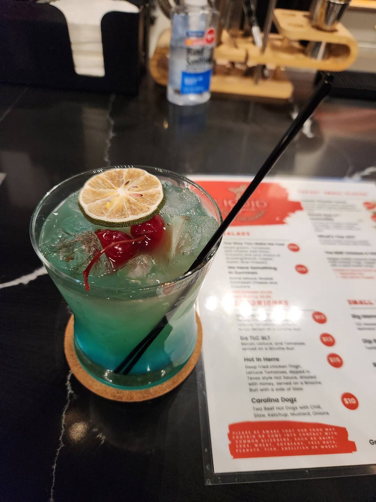 Liquid Legends меню