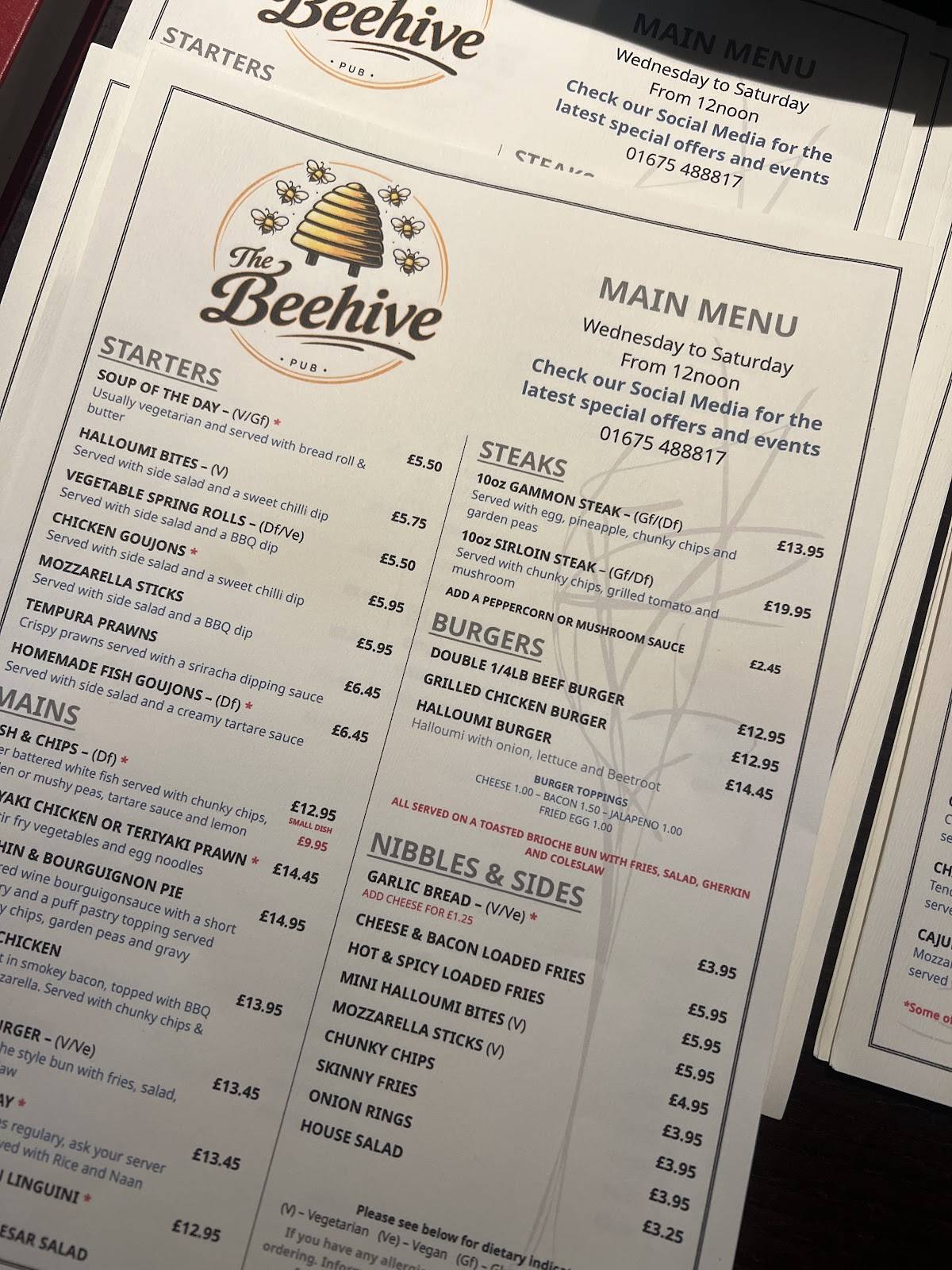 The Beehive, Curdworth меню