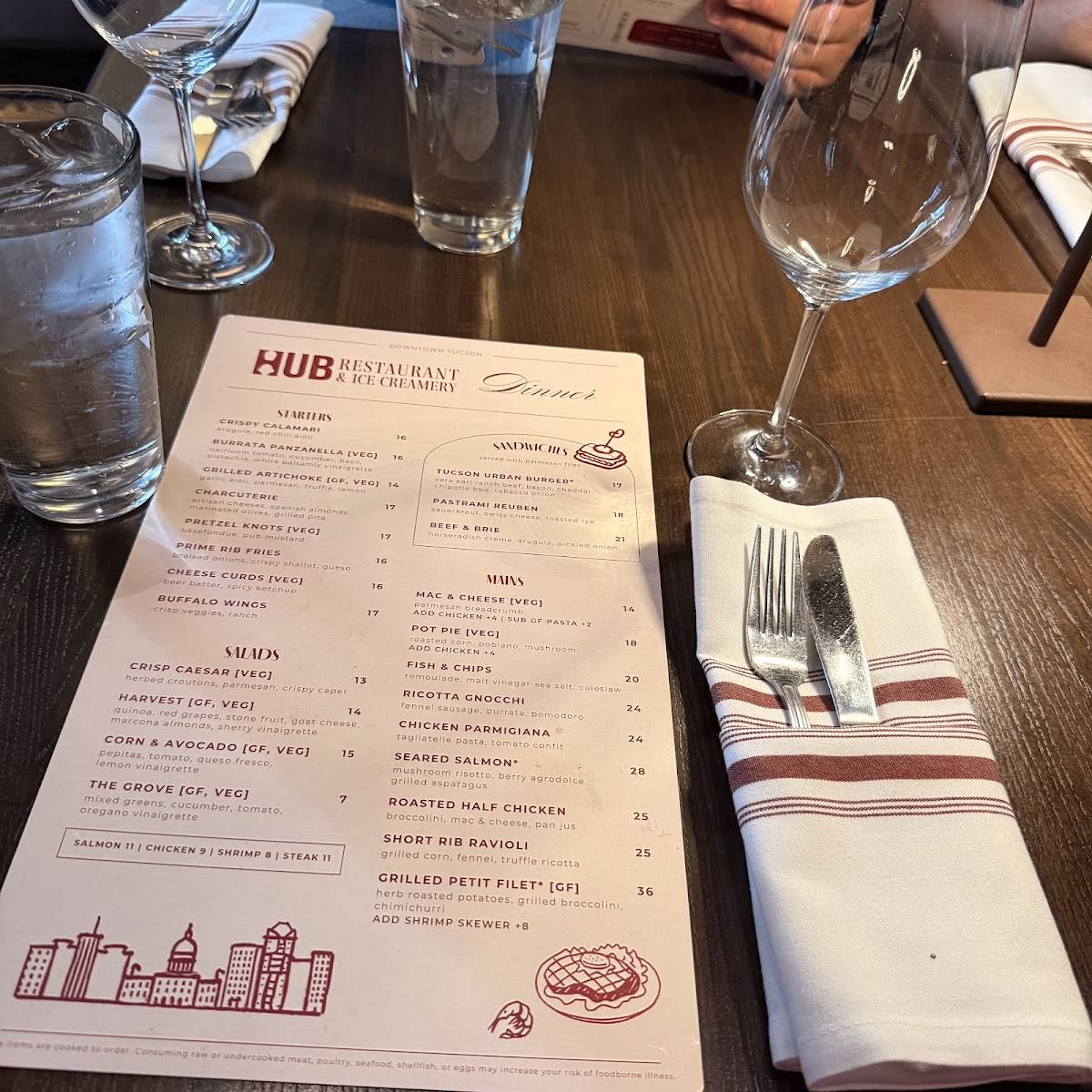 HUB Restaurant & Ice Creamery меню