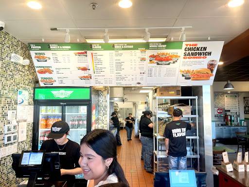 Wingstop меню