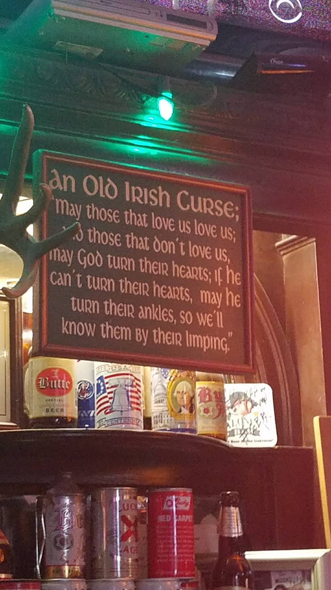Maloney's Bar меню