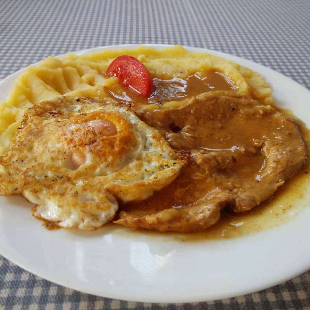 Caffe Restaurant KARLA меню