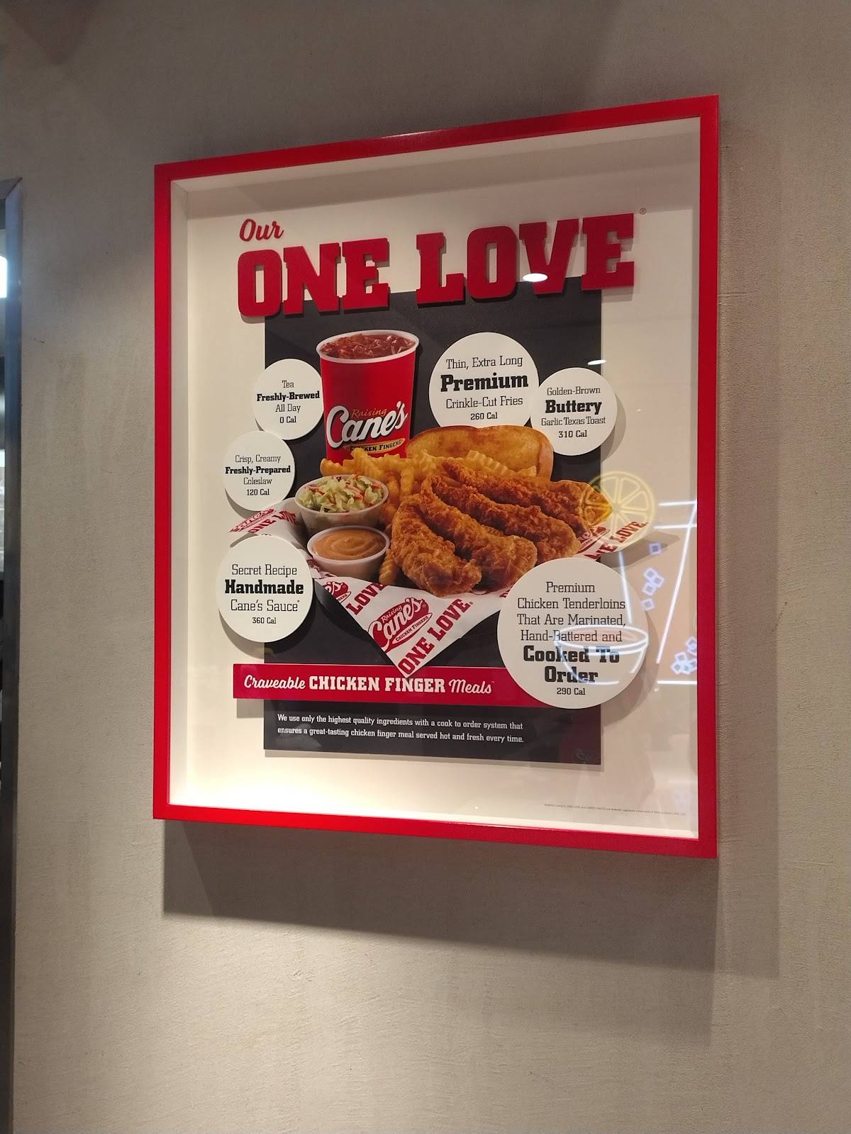 Raising Cane's меню
