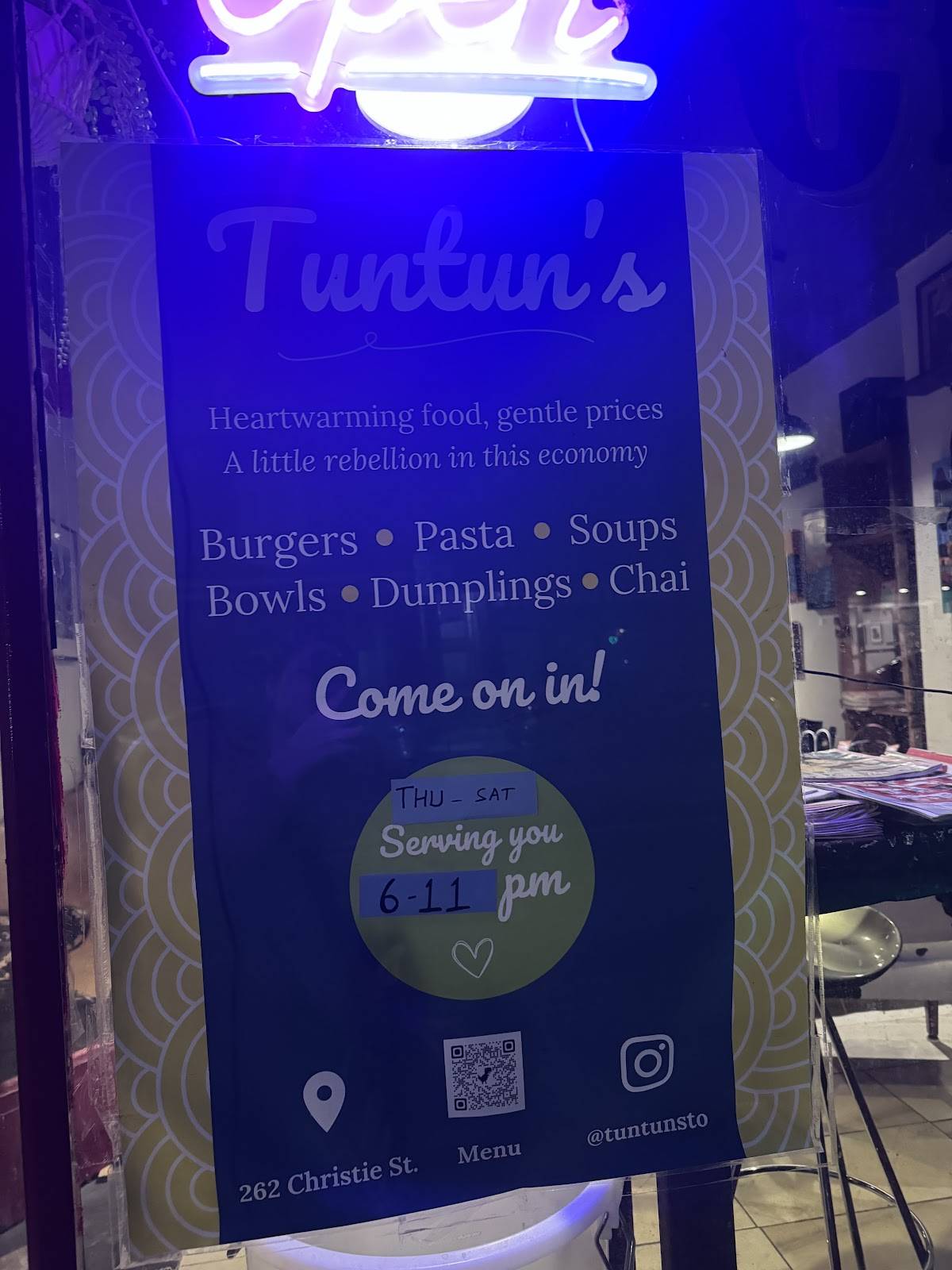Tuntun's меню