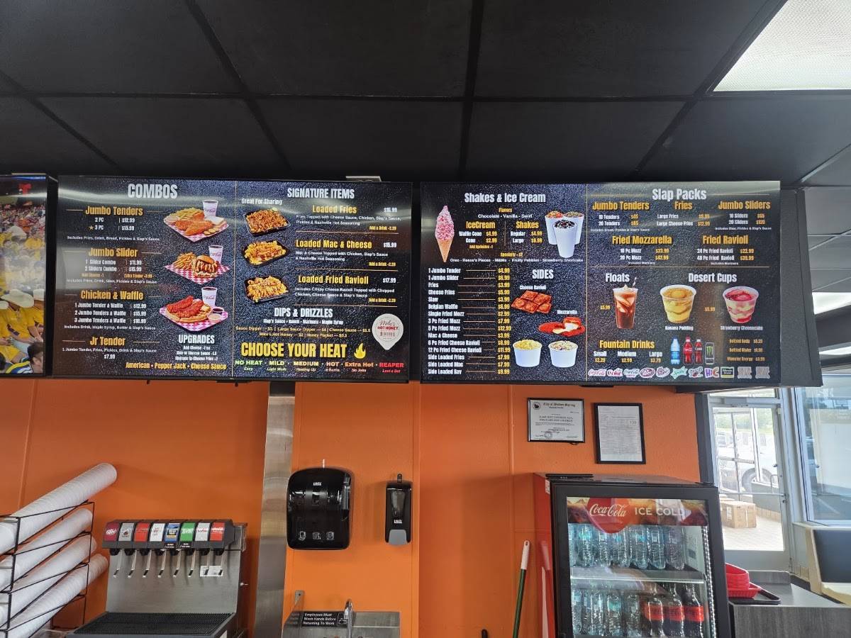 Slaps Hot Chicken меню