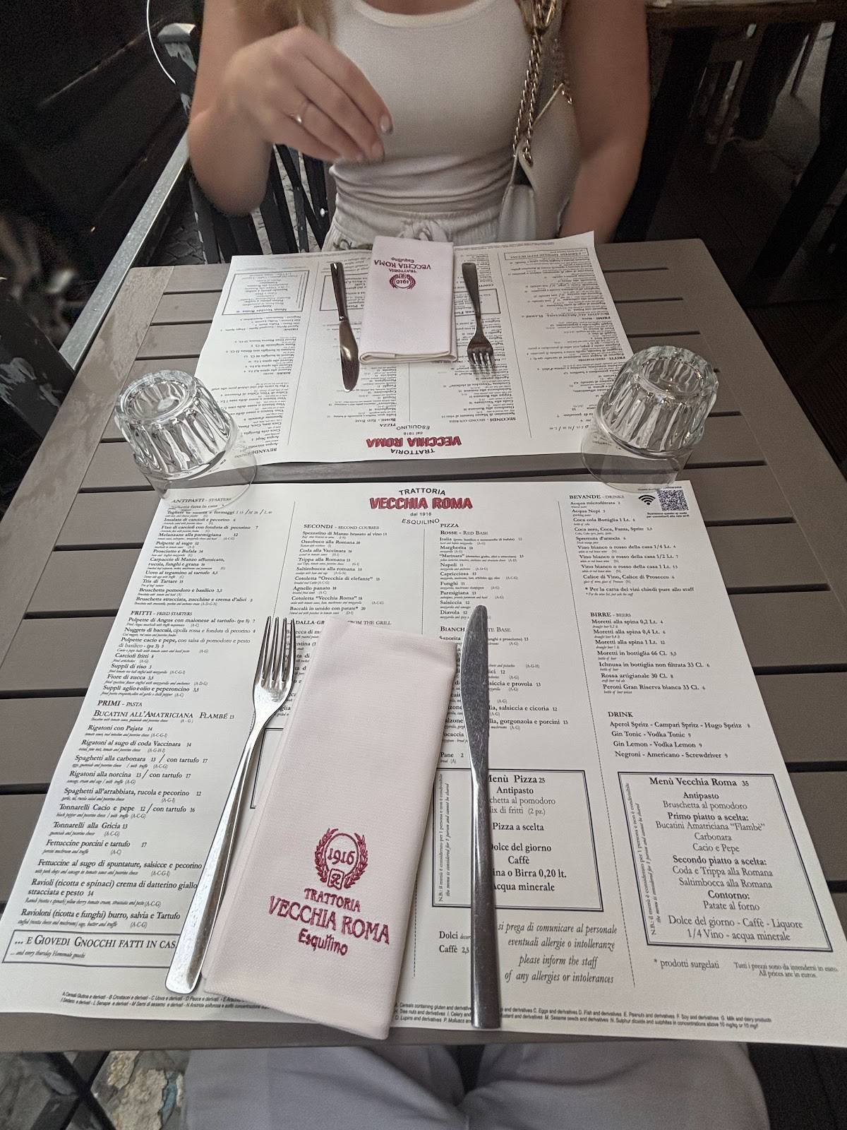 Trattoria Vecchia Roma меню