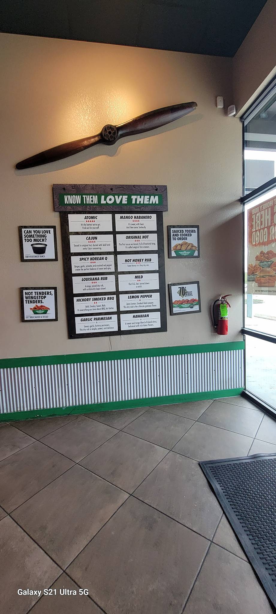 Wingstop меню