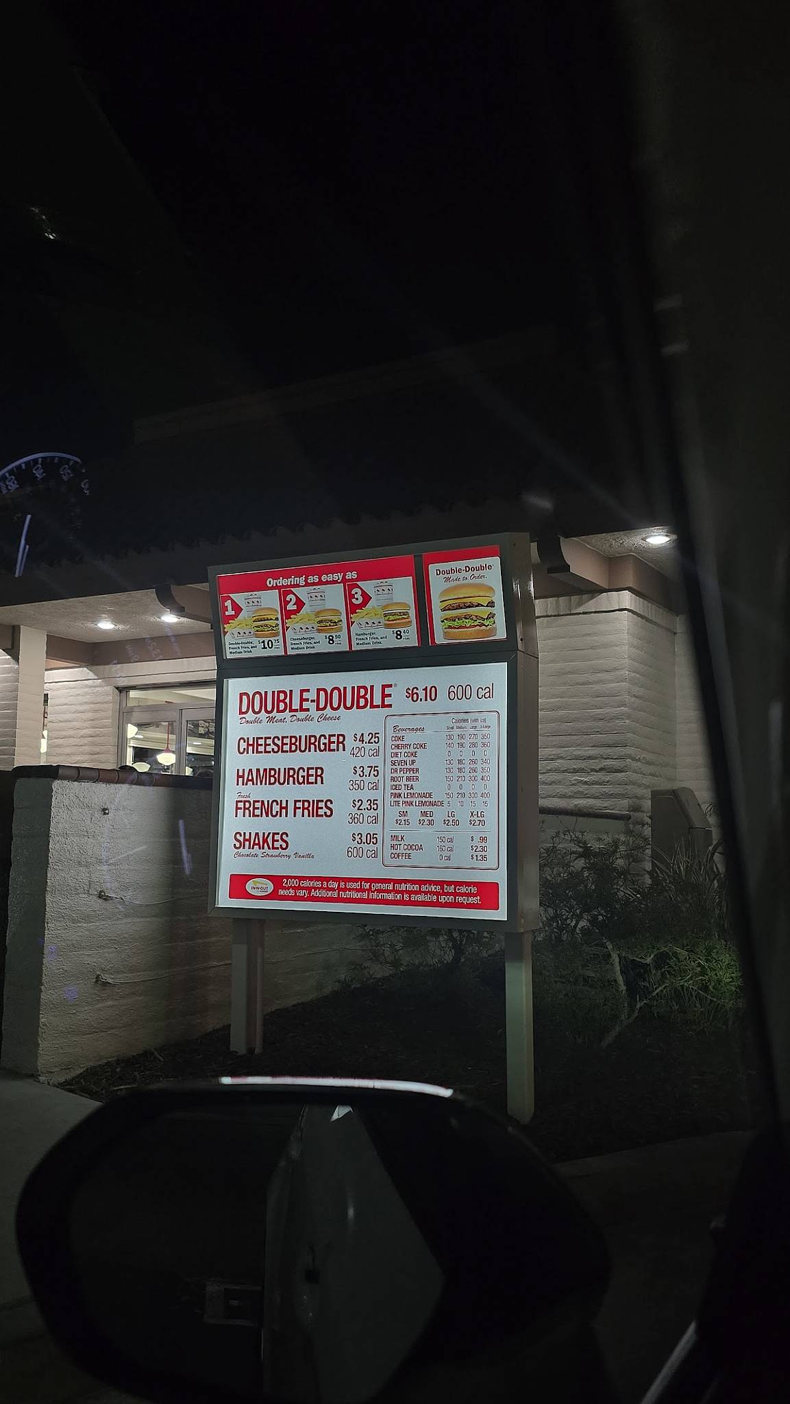 In-N-Out Burger меню