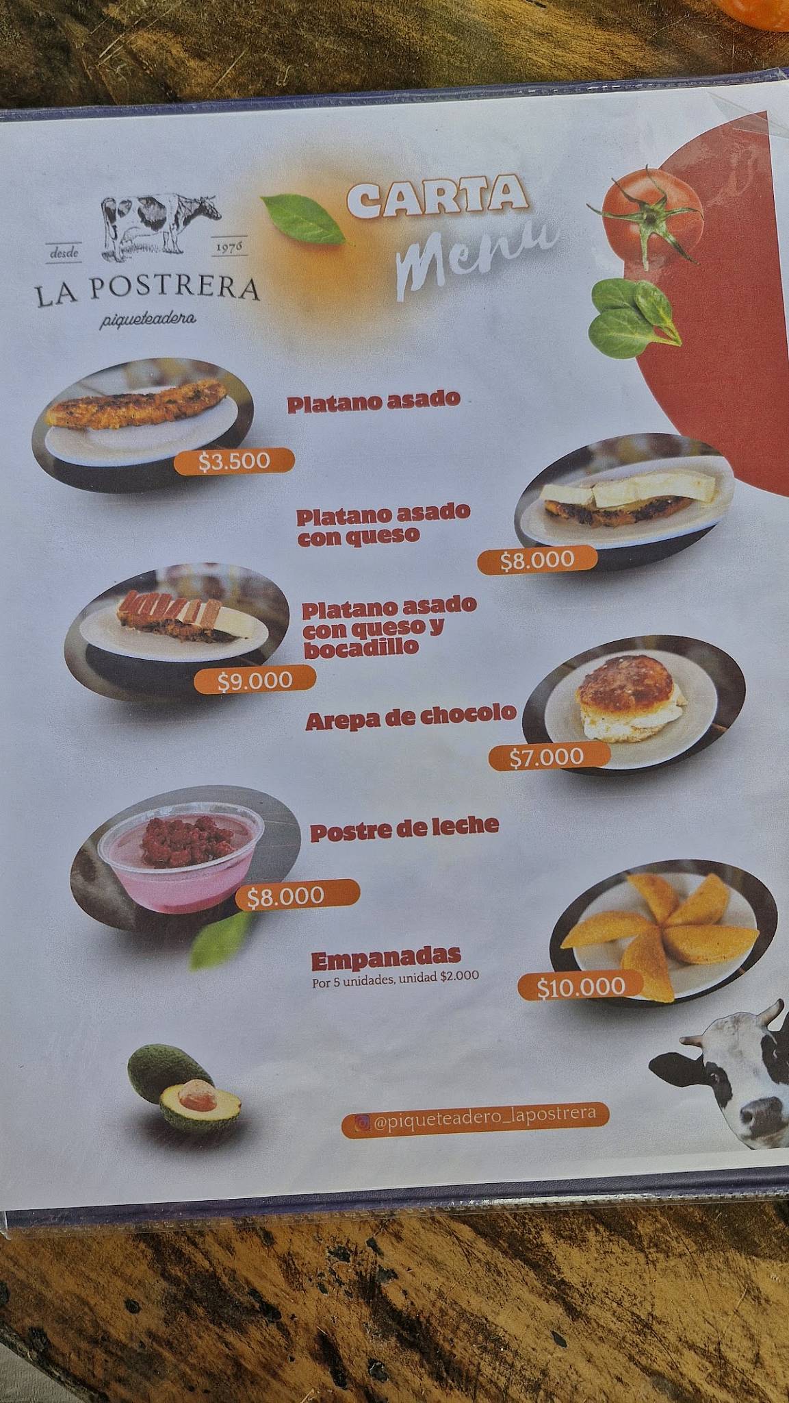 La Postrera меню