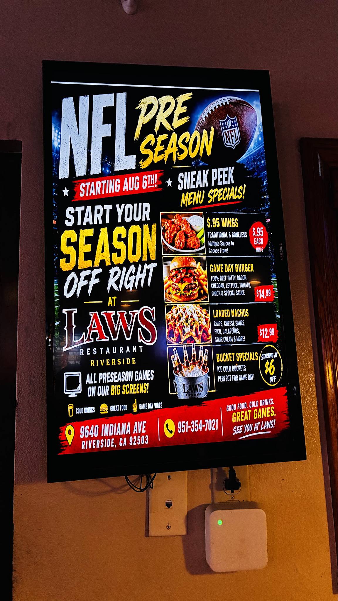 Law's Restaurant меню