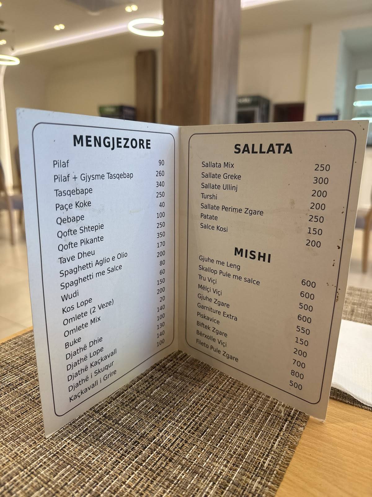 Osmanaga меню