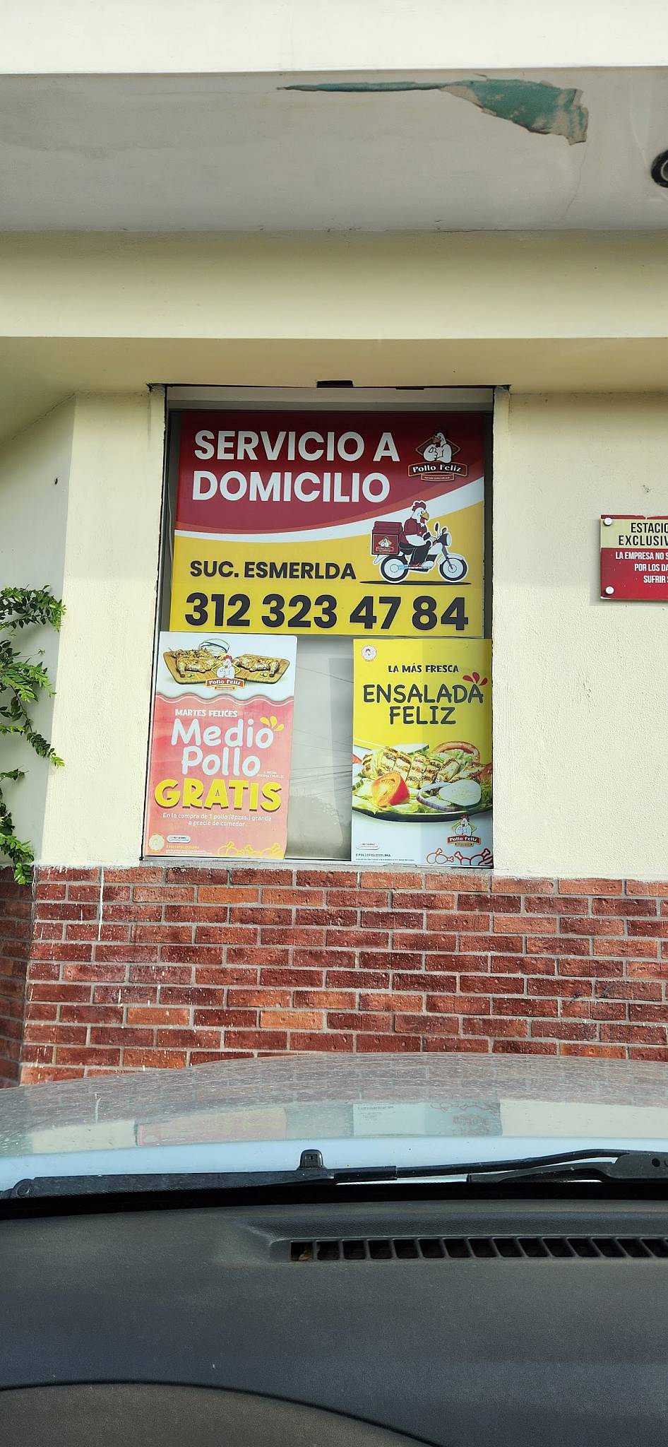 Pollo Feliz меню