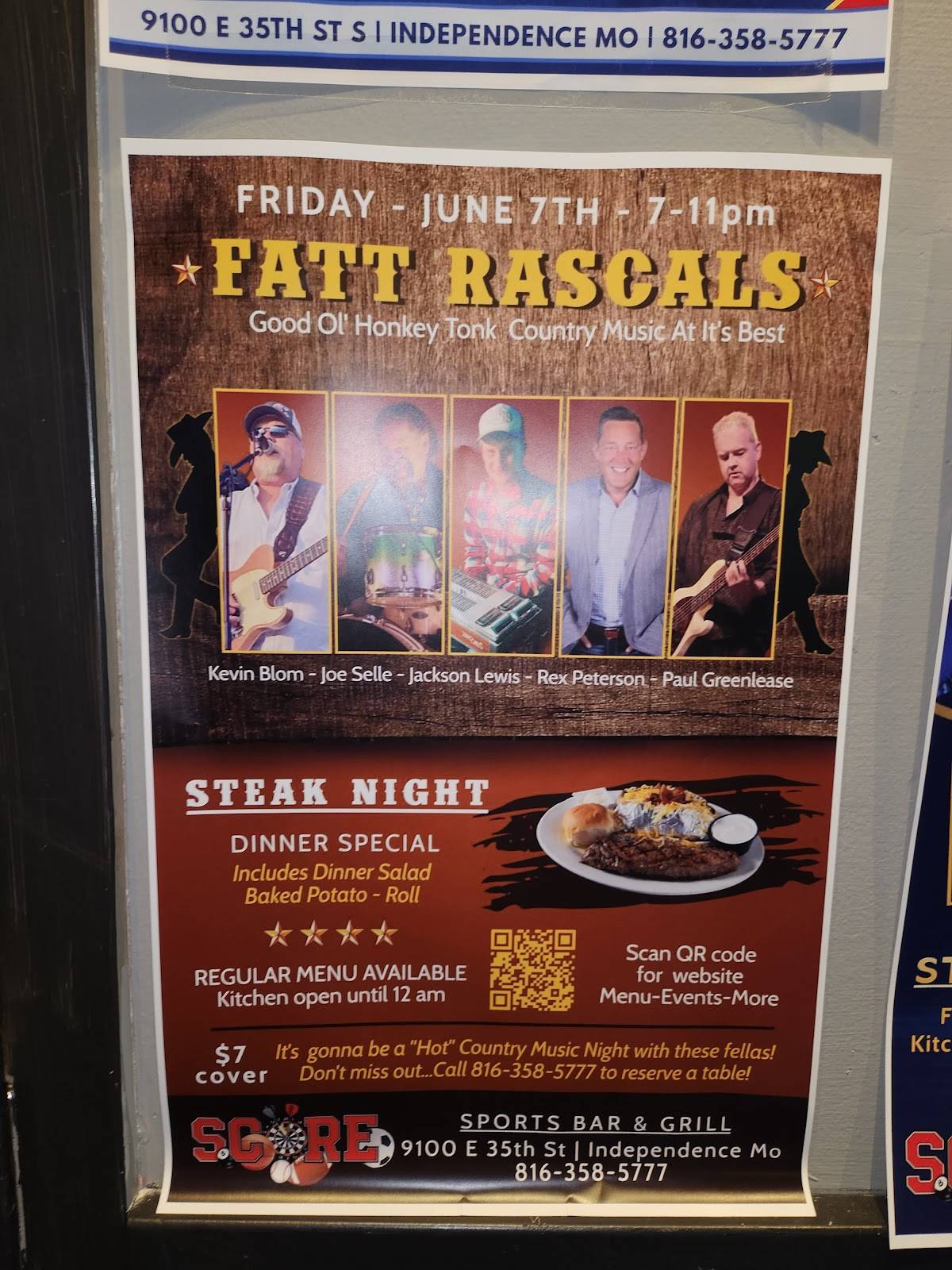 Score Sports Bar & Grill меню