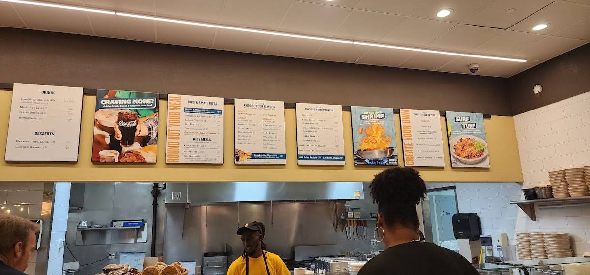 QDOBA Mexican Eats меню