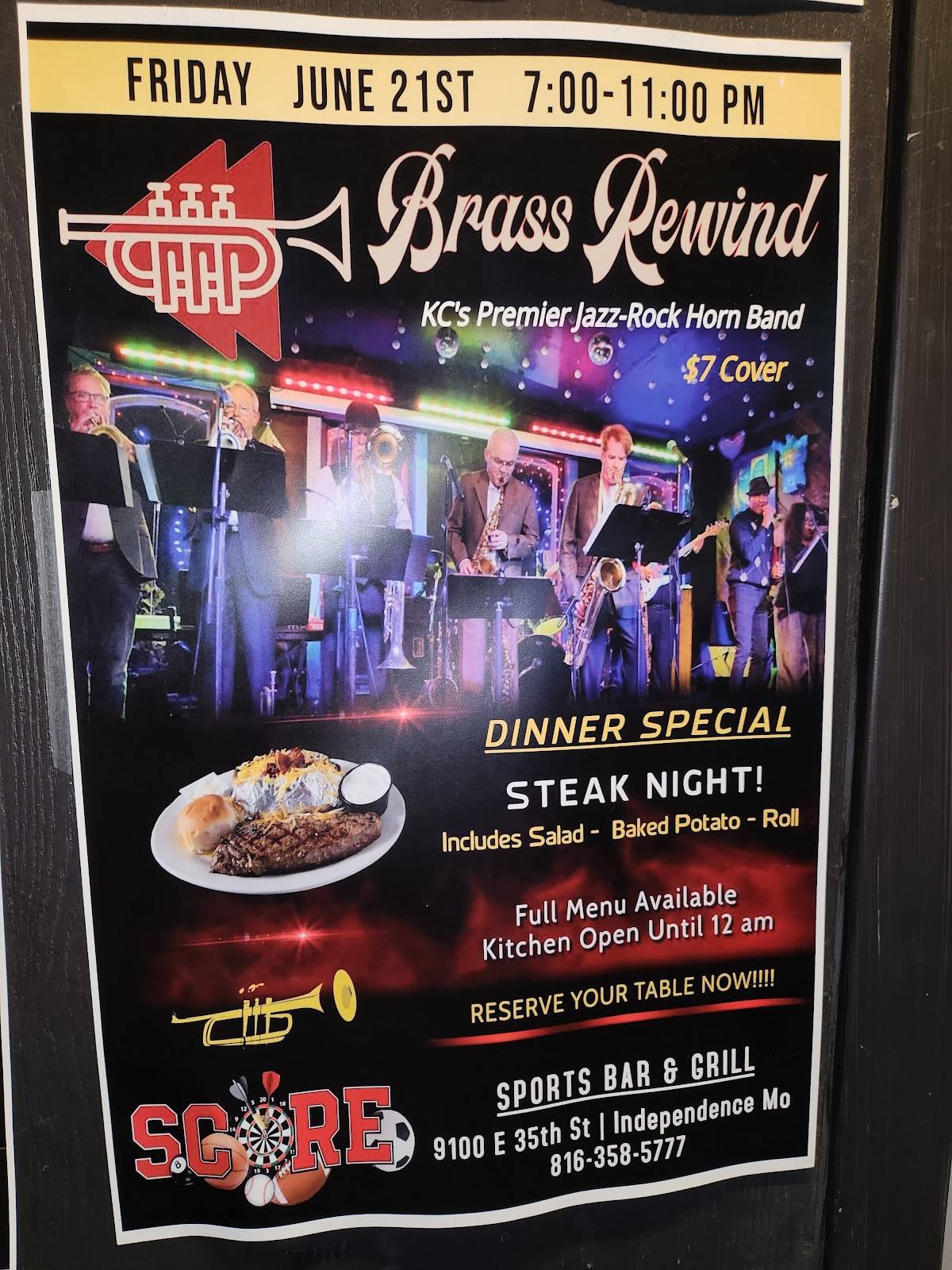 Score Sports Bar & Grill меню