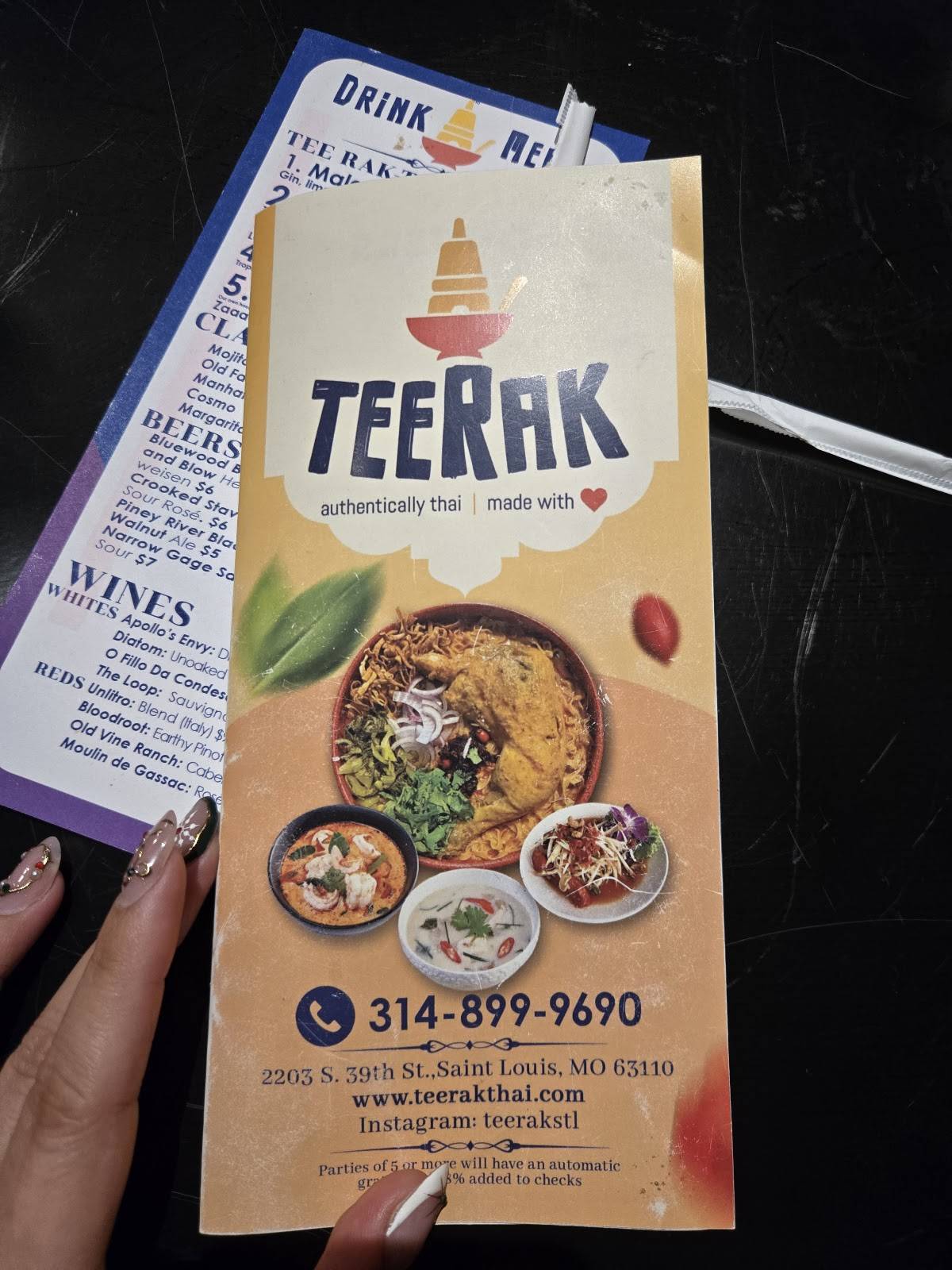 TeeRak Thai Restaurant меню