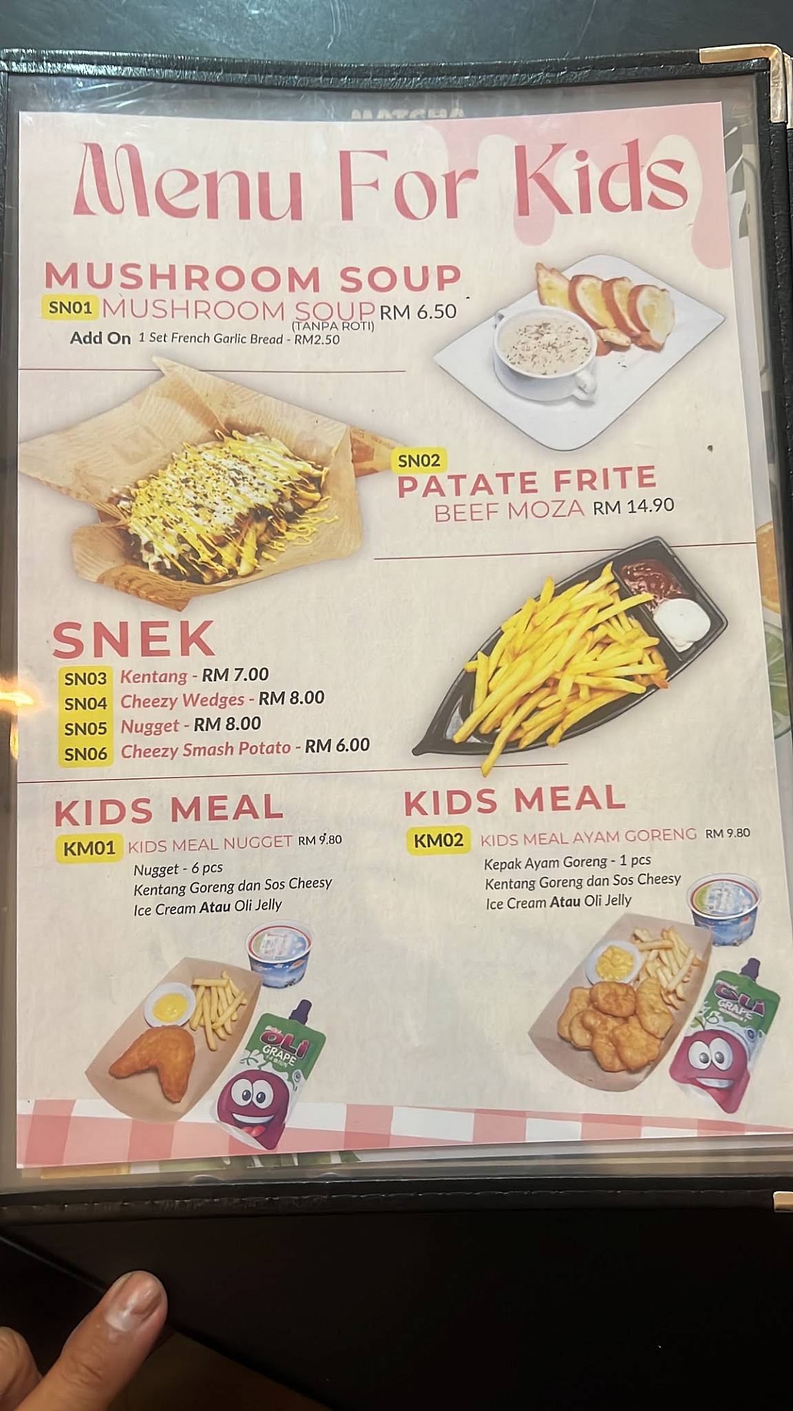 Wachaa Burger Parit Raja меню