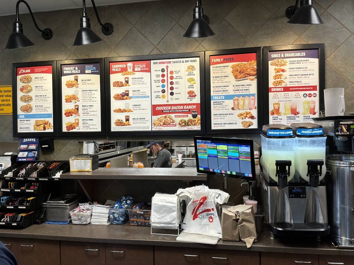 Zaxbys Chicken Fingers & Buffalo Wings меню