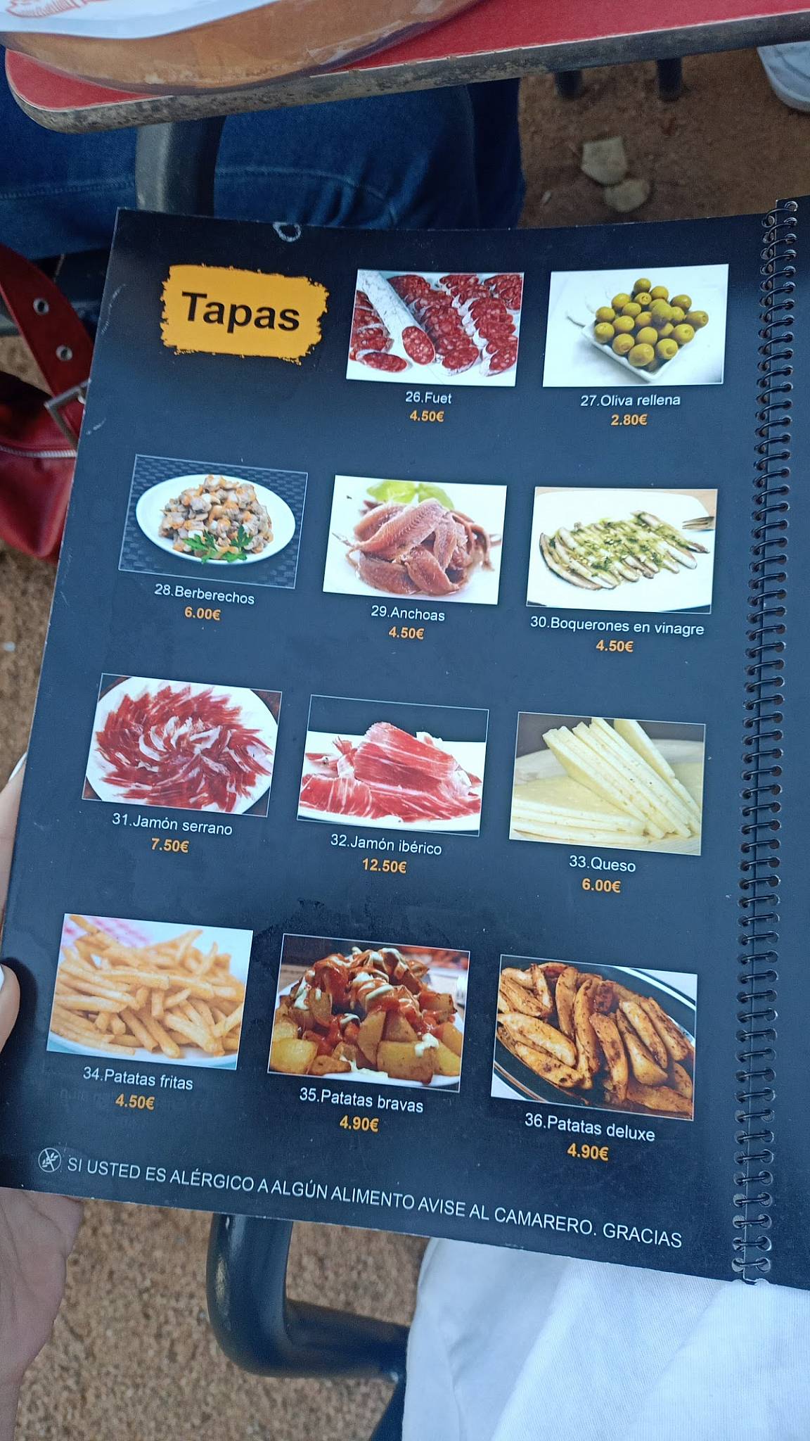 Bar Dinàmic меню