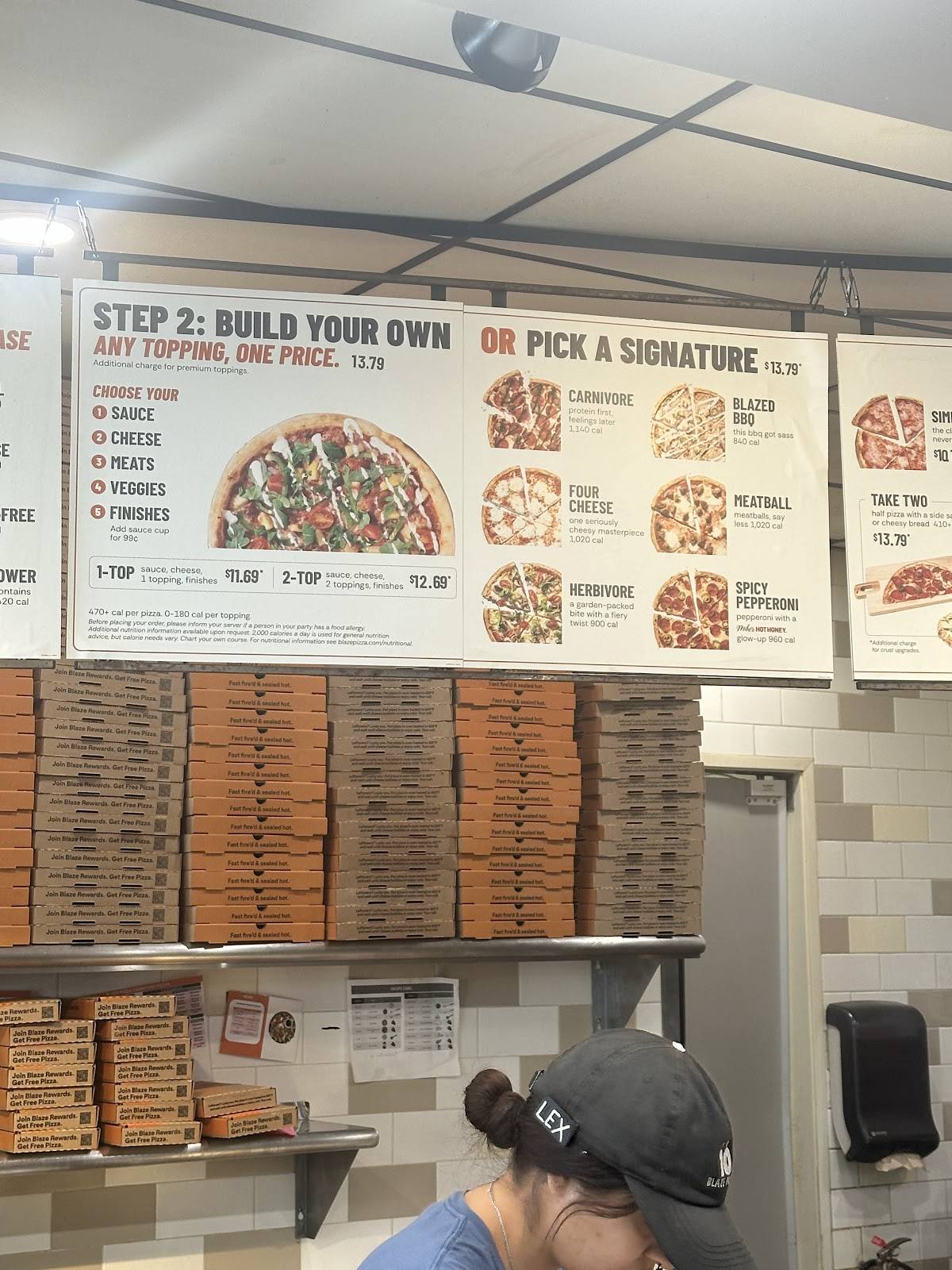 Blaze Pizza меню