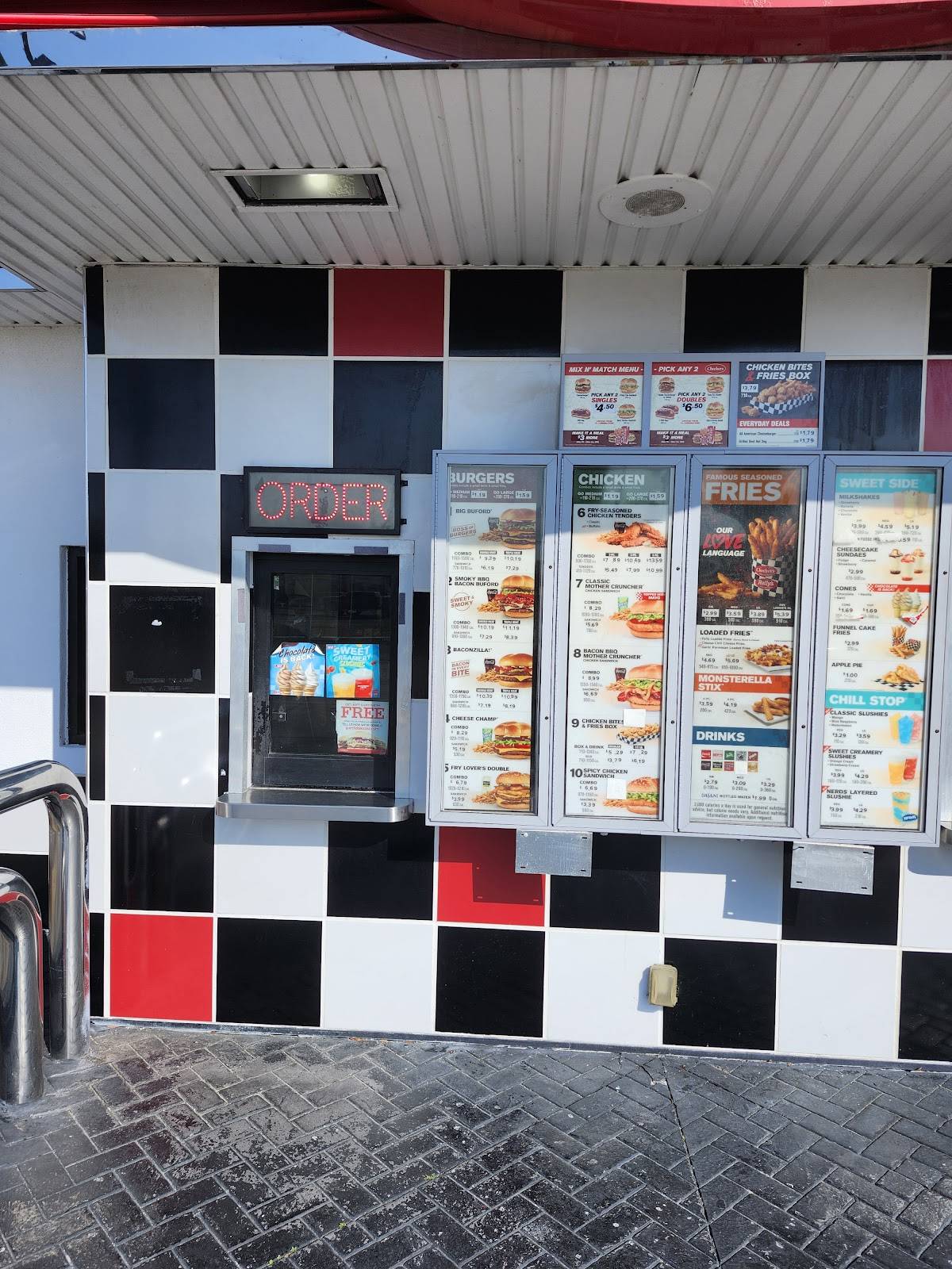 Checkers меню