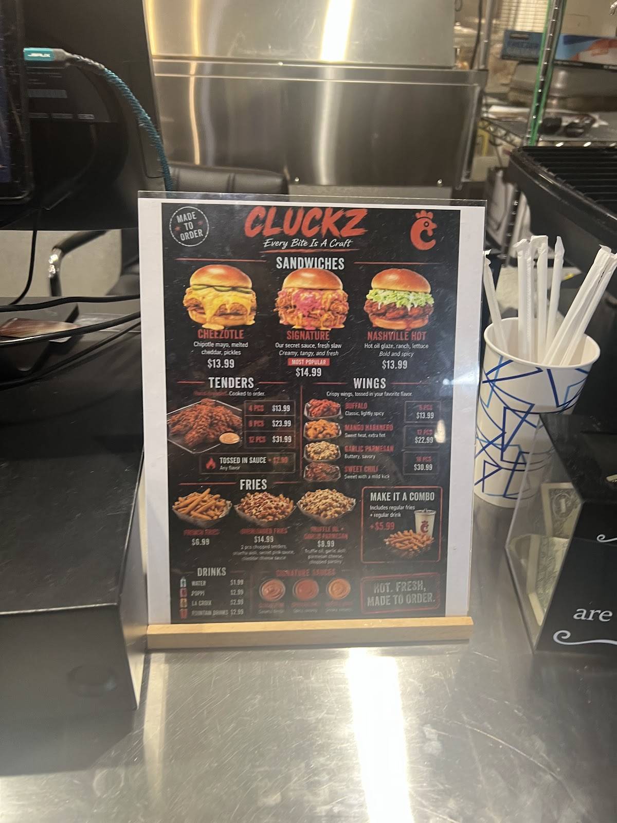 Cluckz меню