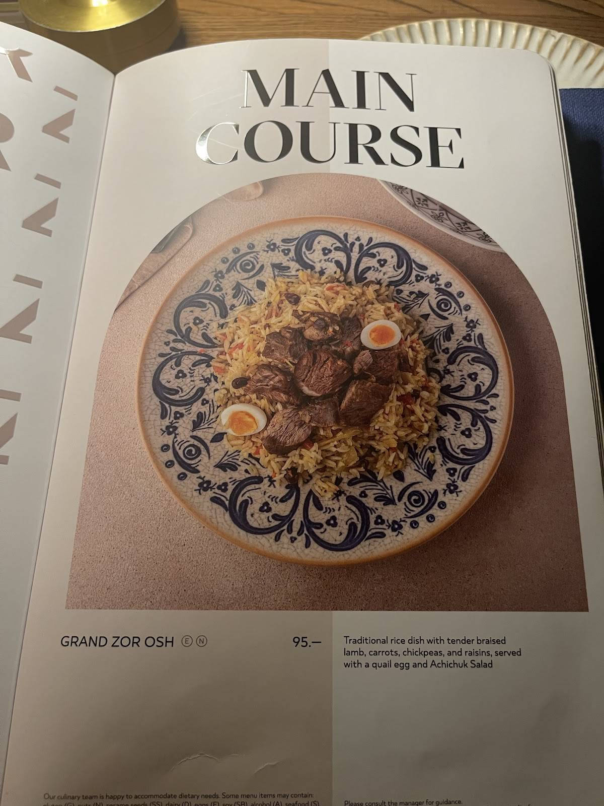 Grand ZOR Fairmont меню