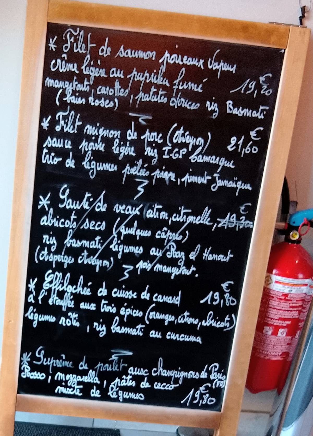 Le Petit Resto меню