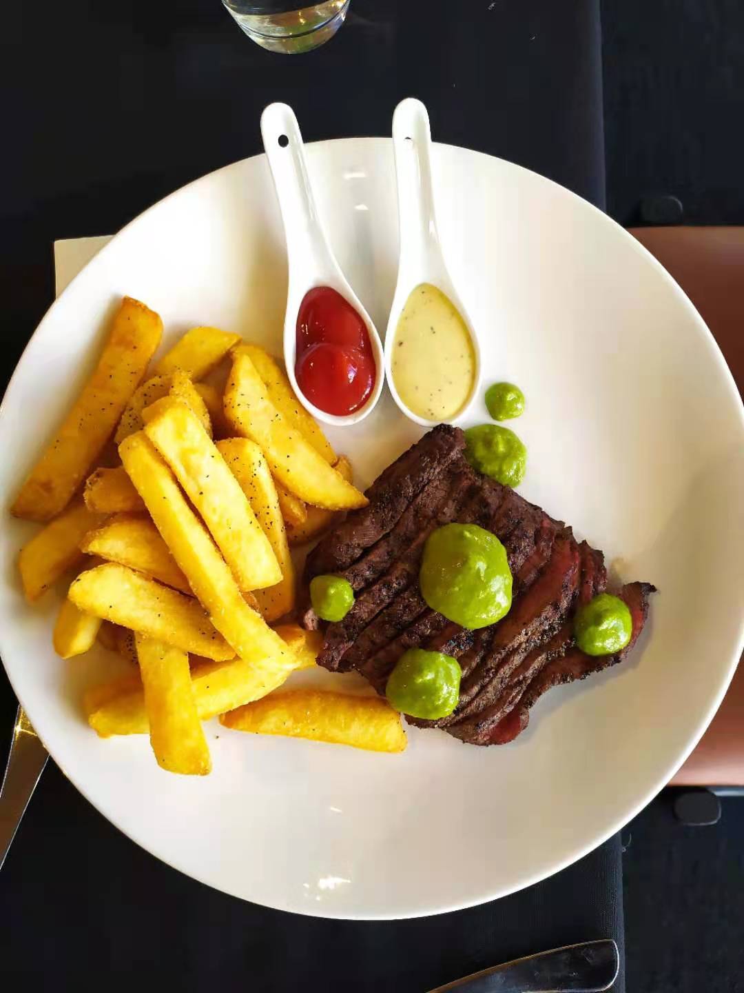 Matai Restaurant меню