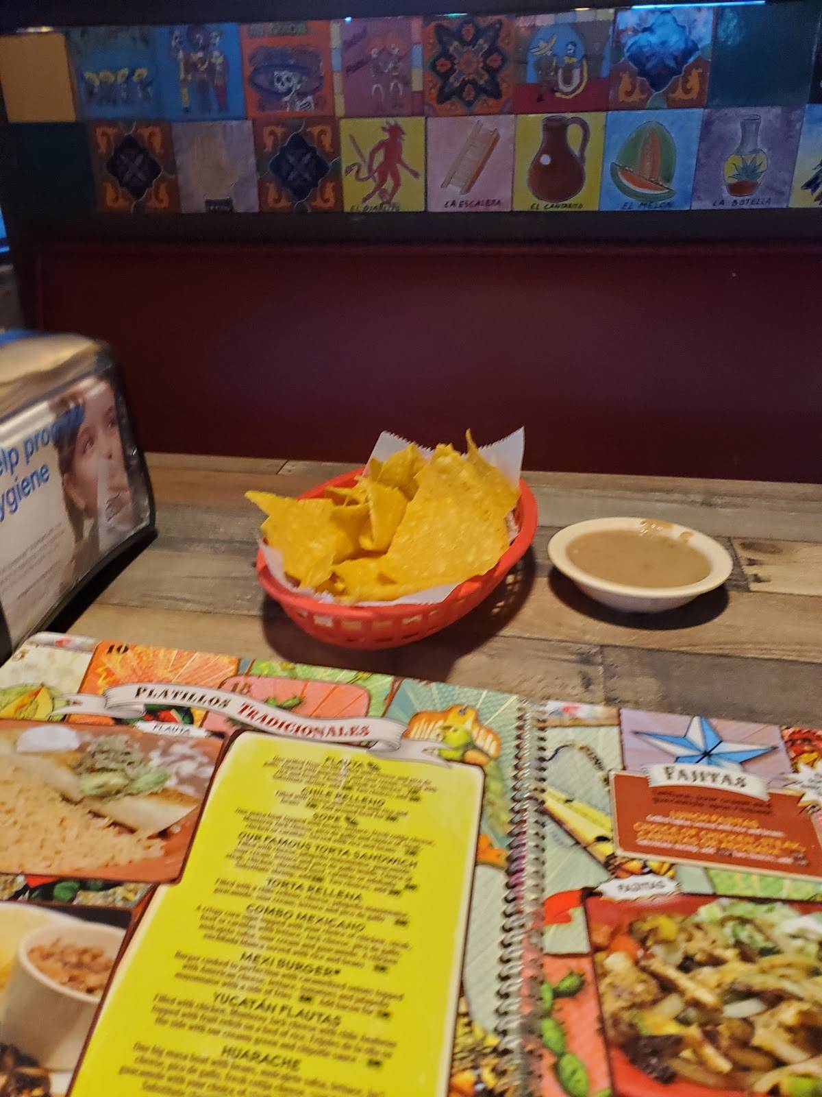 Papa's and Beer, Simpsonville меню