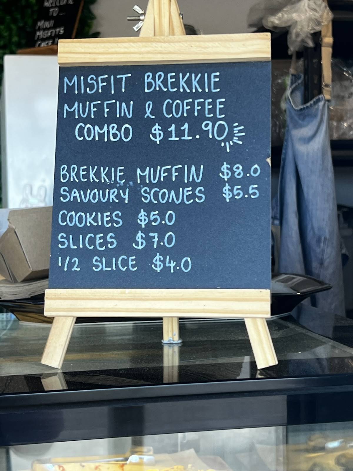 Mini Misfits Cafe меню