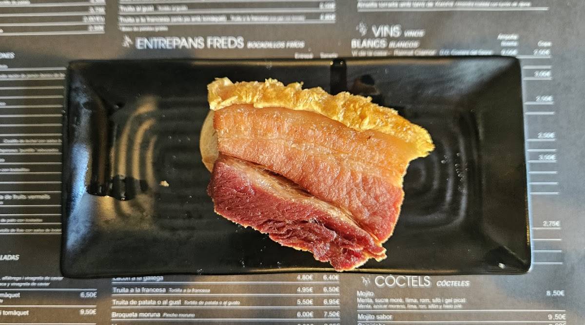 PAM Pintxos & Més меню