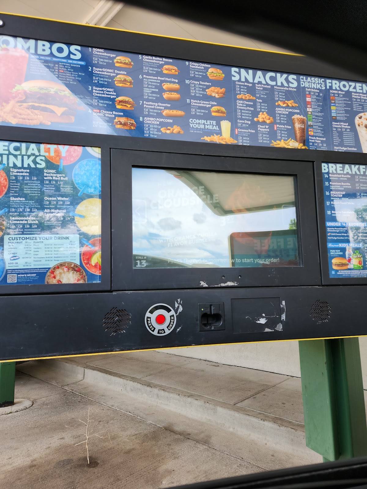 Sonic Drive-In меню