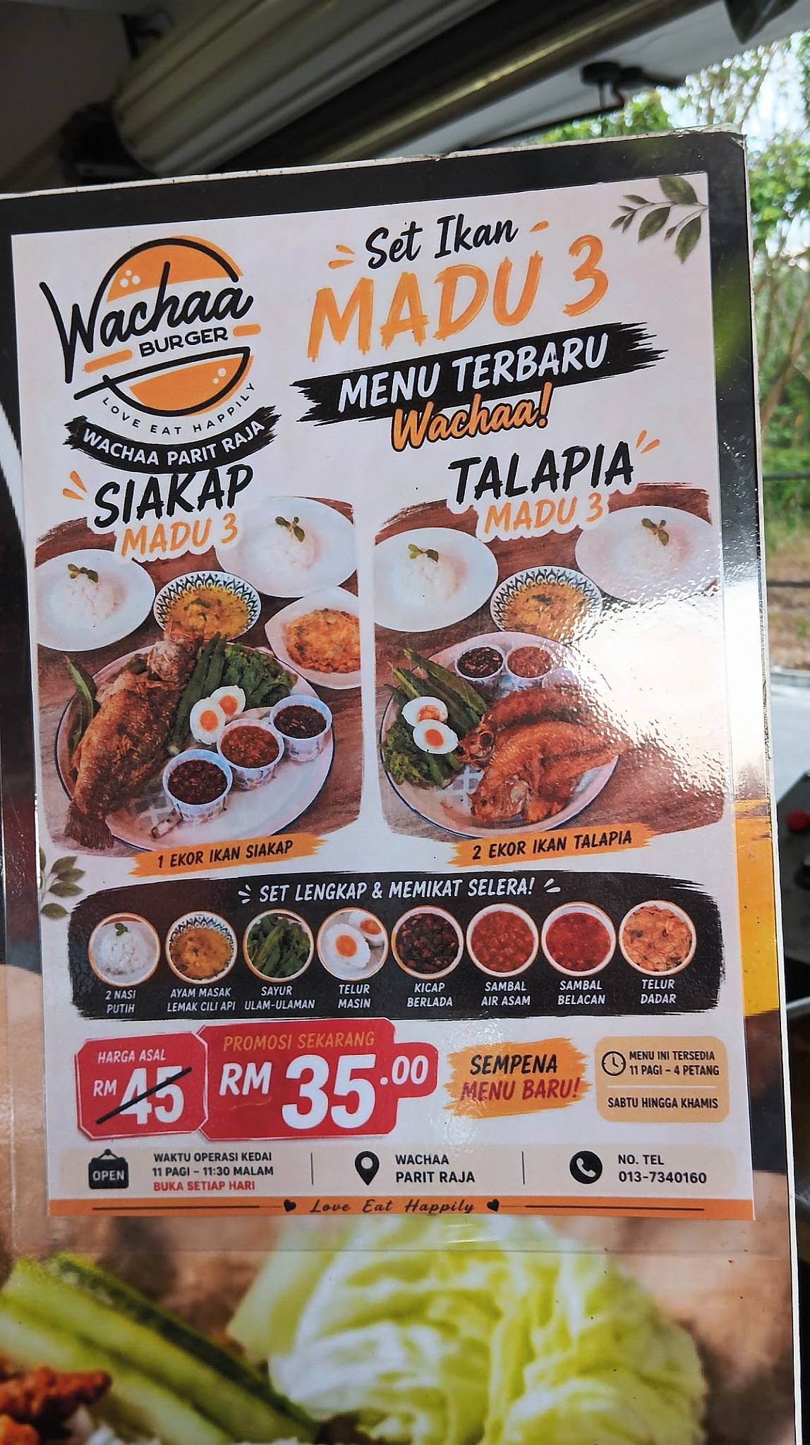 Wachaa Burger Parit Raja меню