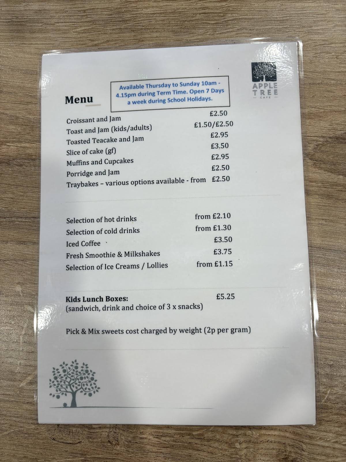 Apple Tree Cafe меню