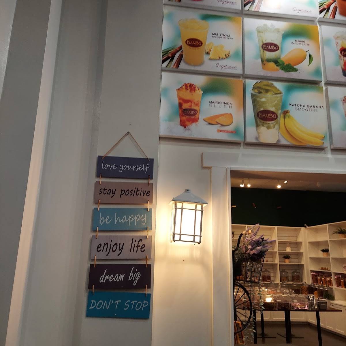 BAMBU Desserts & Drinks меню